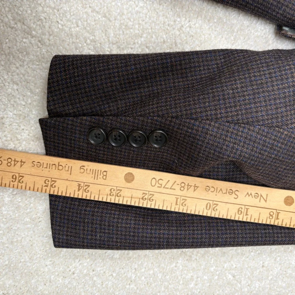 Ralph Lauren Blazer Brown Plaid Wool Size 48R Measures 50 Sport Coat